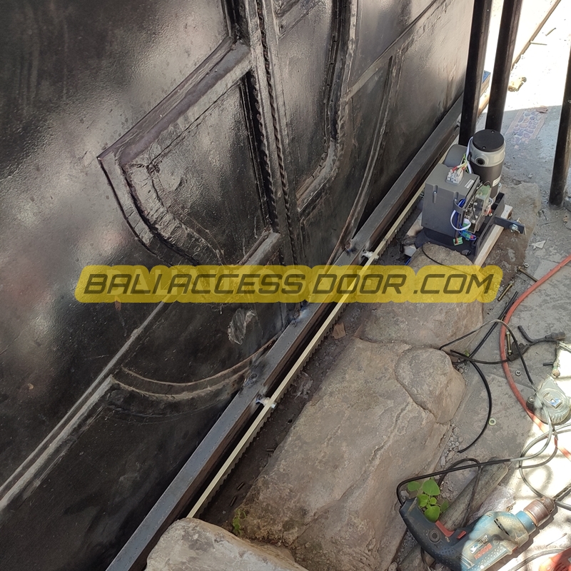 jasa pemasangan Mesin Otomatis Pintu Sliding di bali